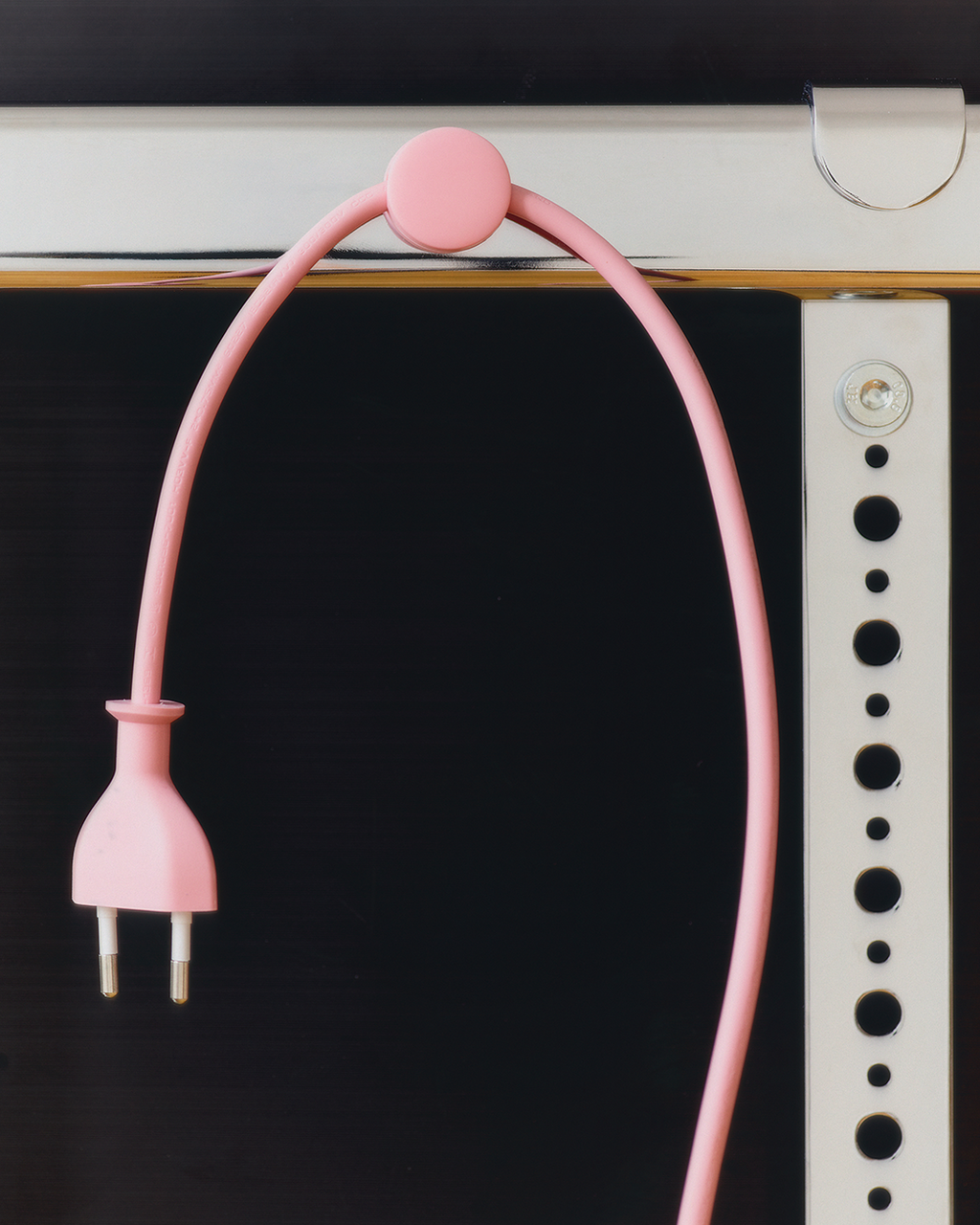 Pedestal Cable Dots Cable Managers 017 Apricot